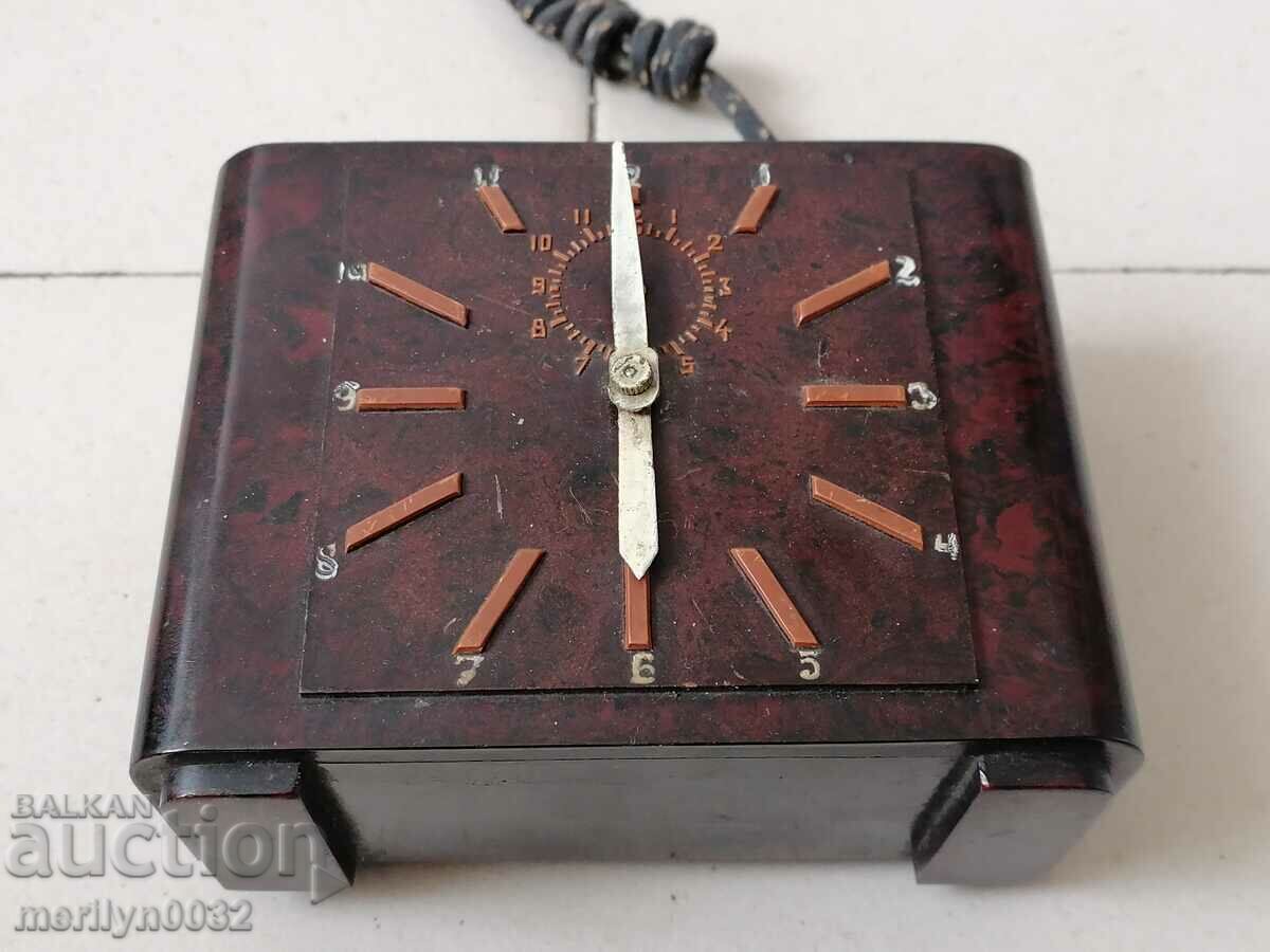 Bakelite box table clock - 7 Bakelite box table clock - 7
