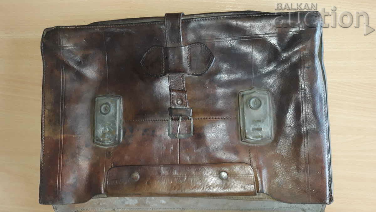 μια παλιά δερμάτινη τσάντα - 5 μια παλιά δερμάτινη τσάντα - 5