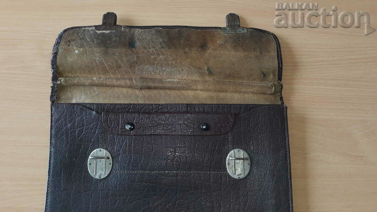 Auction vintage retro vintage leather bag Auction vintage retro vintage leather bag