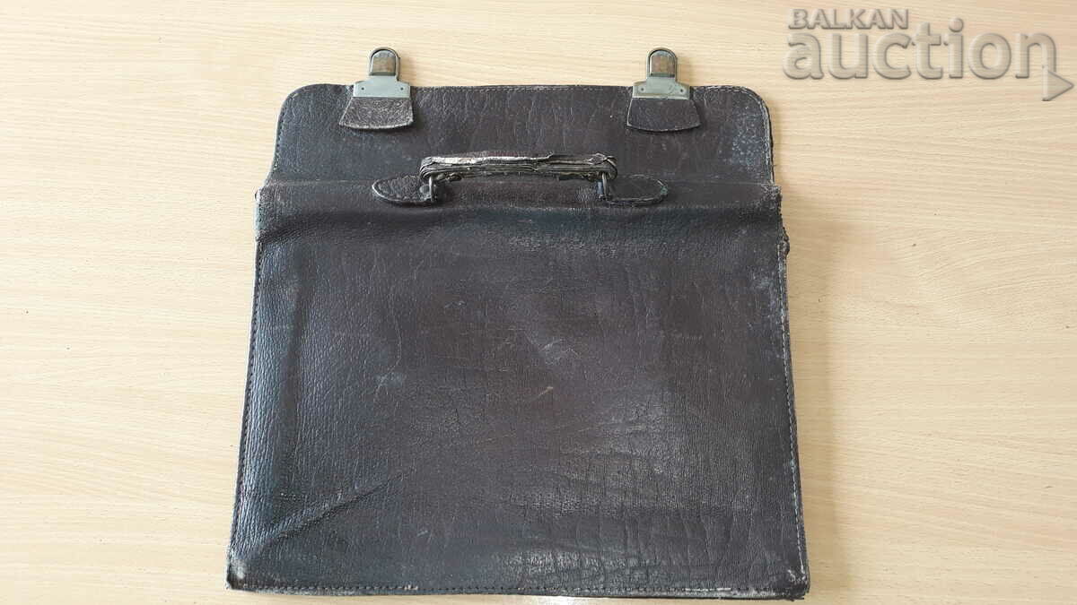 Delivery of vintage retro vintage leather bag Delivery of vintage retro vintage leather bag