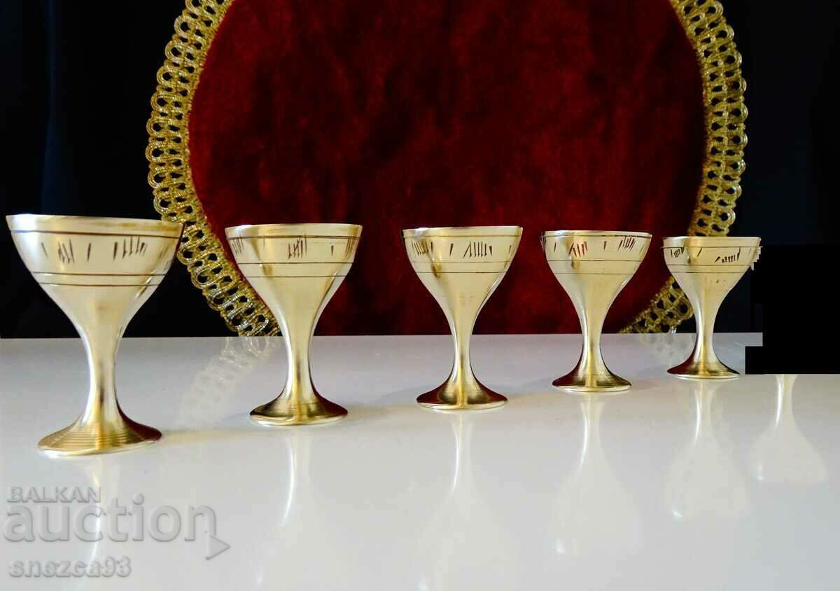 Χάλκινα ποτήρια για κονιάκ, σμάλτο κυττάρων.