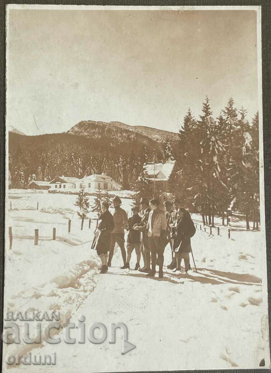 2341 Kingdom of Bulgaria group of tourists Chamkoria Borovets with price 15.00 BGN | € 7.67 2341 Kingdom of Bulgaria group of tourists Chamkoria Borovets with price 15.00 BGN | € 7.67