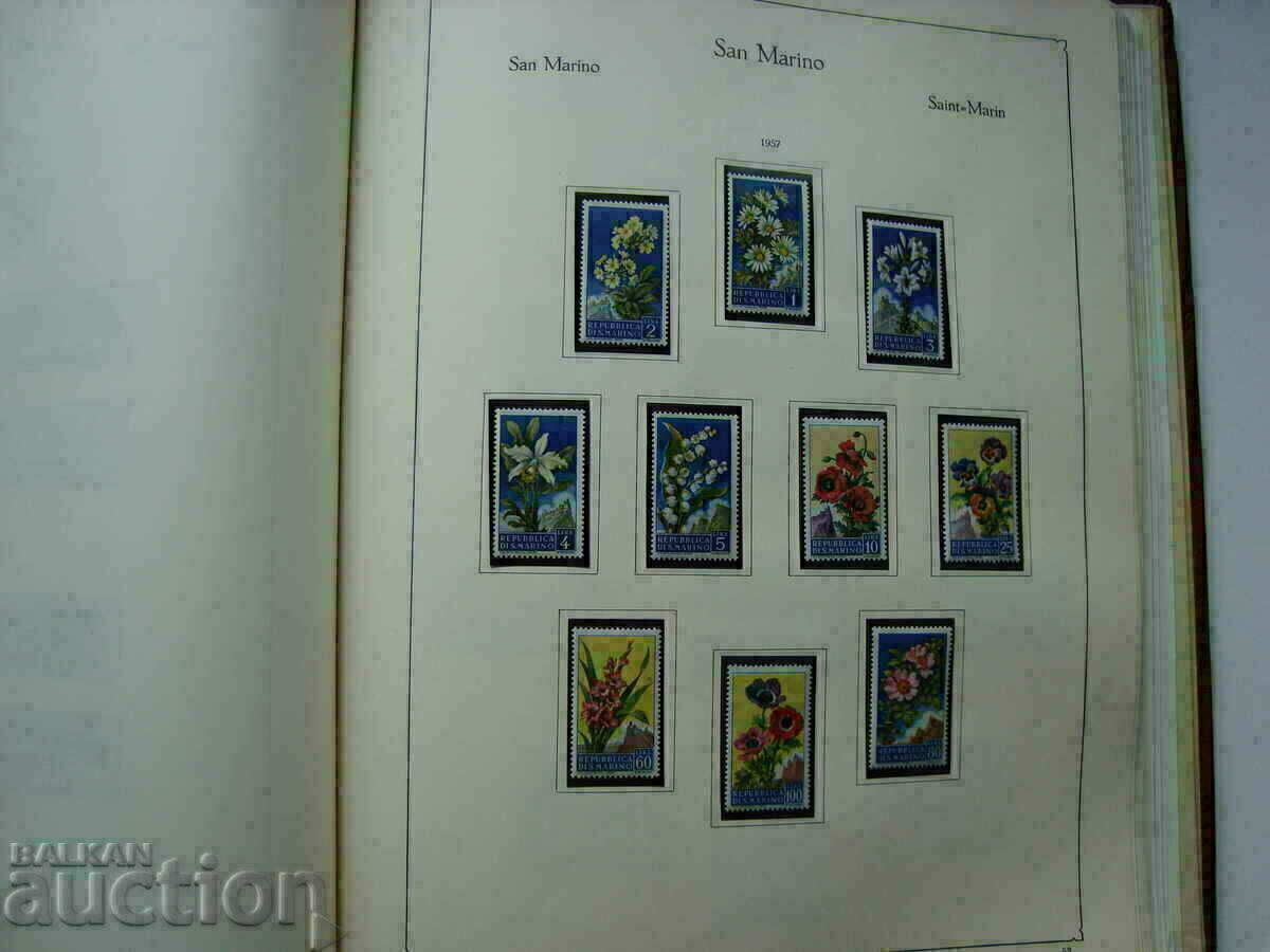 Livrarea 1100 euro Album cu timbre San Marino 1954 - 1983