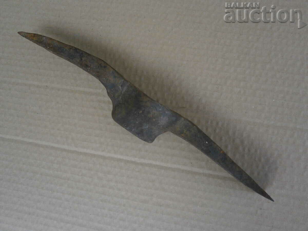 OLD MILITARY SMALL FORGED PICK - 5 OLD MILITARY SMALL FORGED PICK - 5