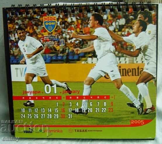 Настолен календар 2005 - Футболна федерация на Македония с цена 12.00 лв. | € 6.14 Настолен календар 2005 - Футболна федерация на Македония с цена 12.00 лв. | € 6.14