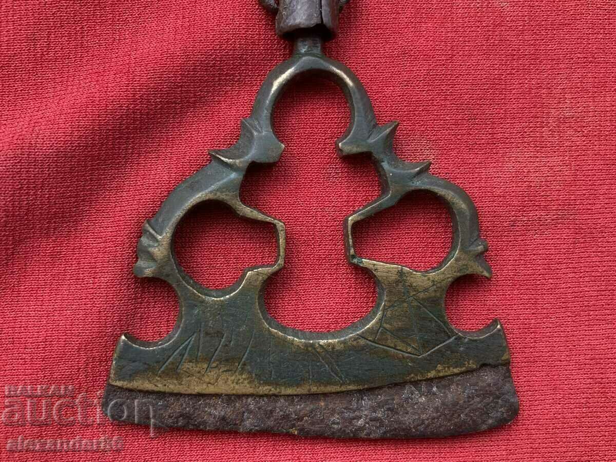 "Haidushki Chakmak" Ognivo with price 150.00 BGN | € 76.69 "Haidushki Chakmak" Ognivo with price 150.00 BGN | € 76.69