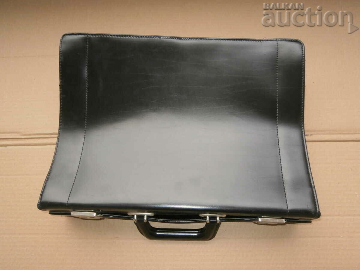 geantă retro vintage din piele, anii 90 - 5