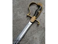 Sabia ofițerului german din Al doilea război mondial Wehrmacht Karl Eickhorn poate fi aurit