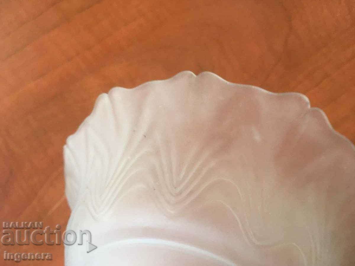 Auction BOWL CHAIR FRUIT BREAKER GLASS BIG RELIEF Auction BOWL CHAIR FRUIT BREAKER GLASS BIG RELIEF