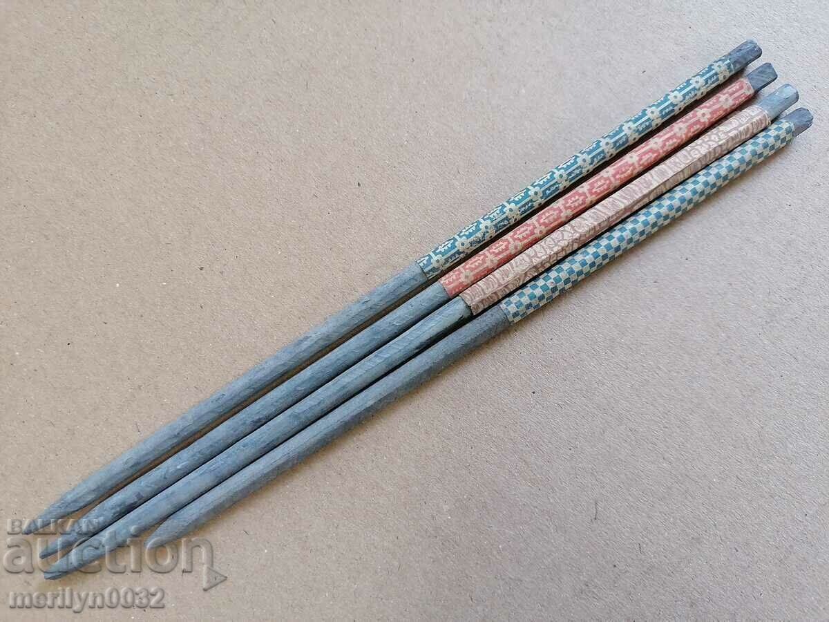 Auction Lot of chalk pens, pencil, pen Auction Lot of chalk pens, pencil, pen