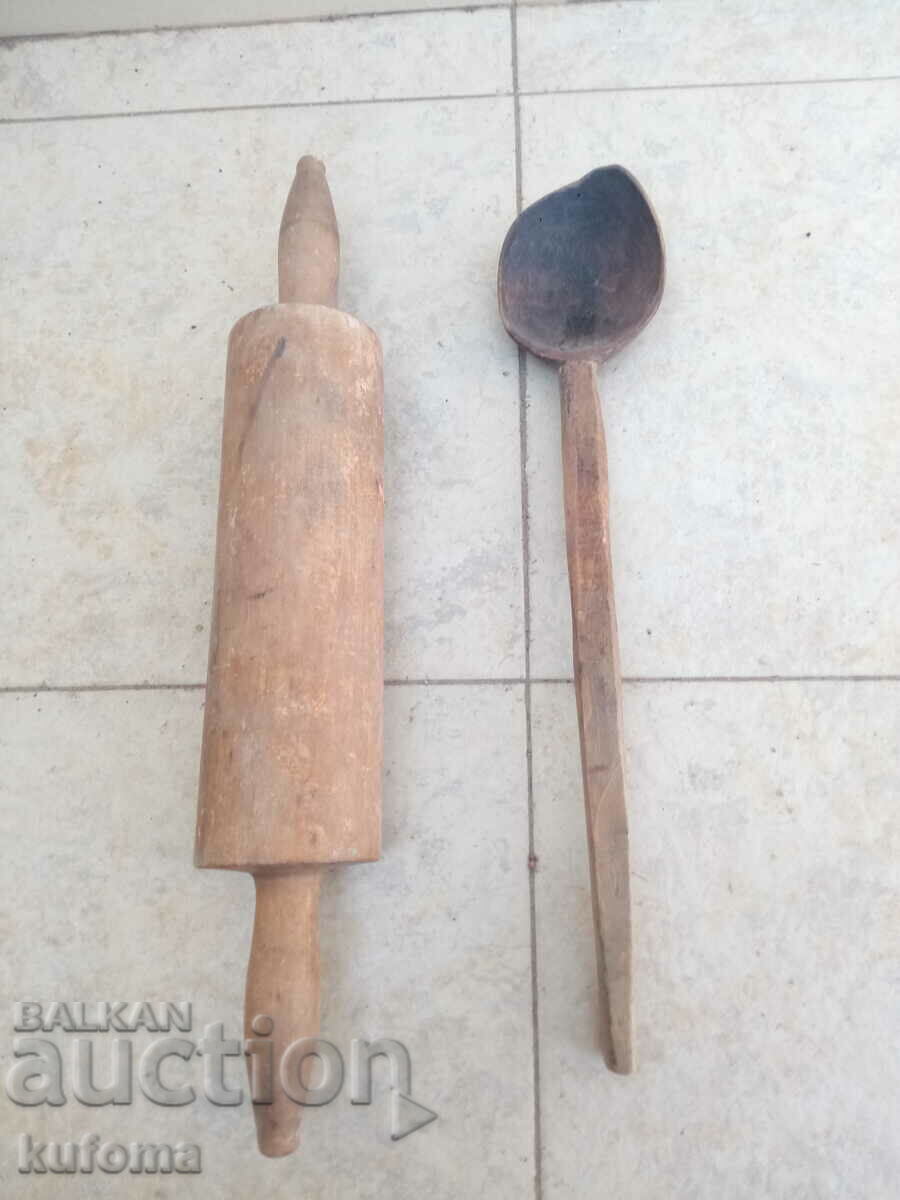 Sucitor vechi și lingură Sucitor vechi și lingură