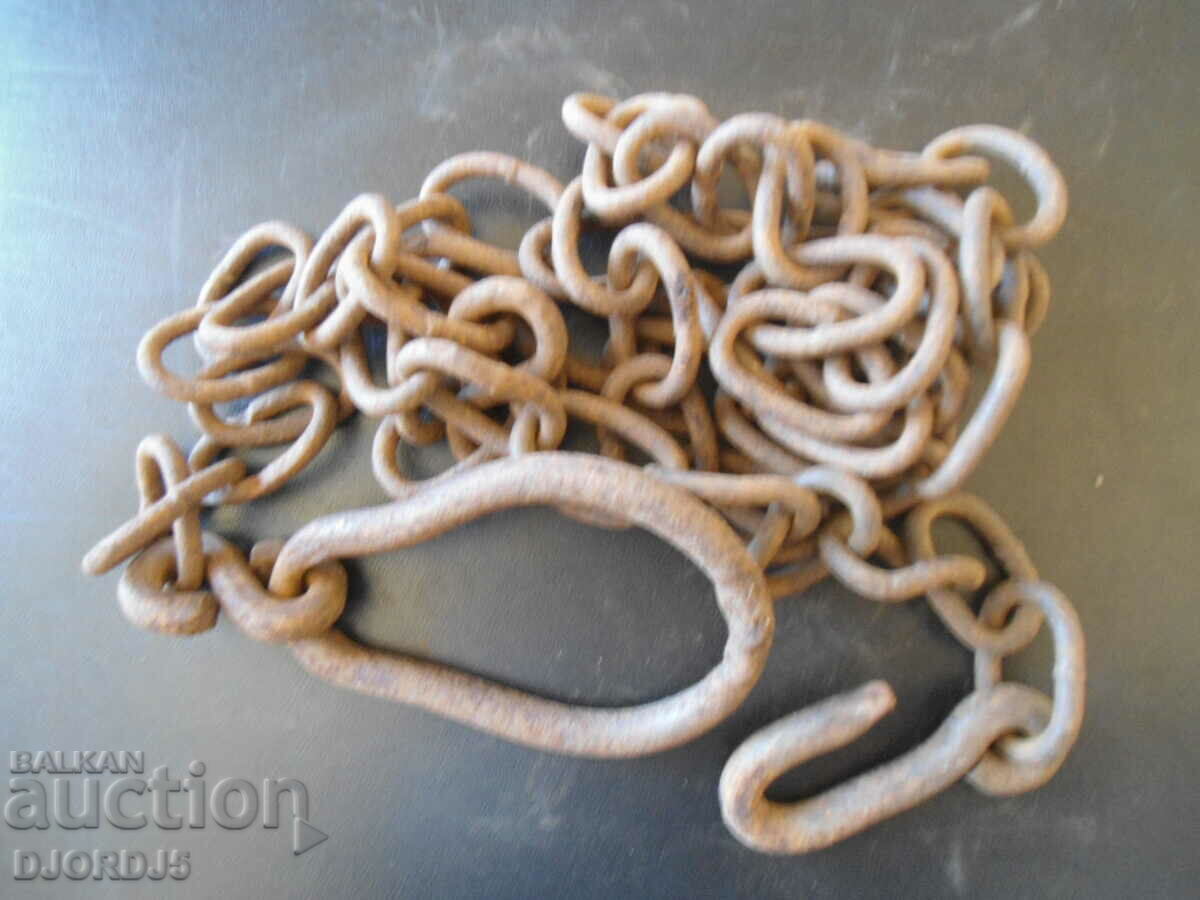 Old chain, chain, 2.15 m with price 6.00 BGN | € 3.07 Old chain, chain, 2.15 m with price 6.00 BGN | € 3.07