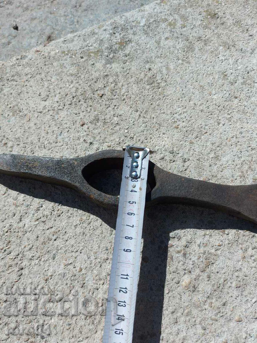 Auction PICK - FORGED - FIRE Auction PICK - FORGED - FIRE