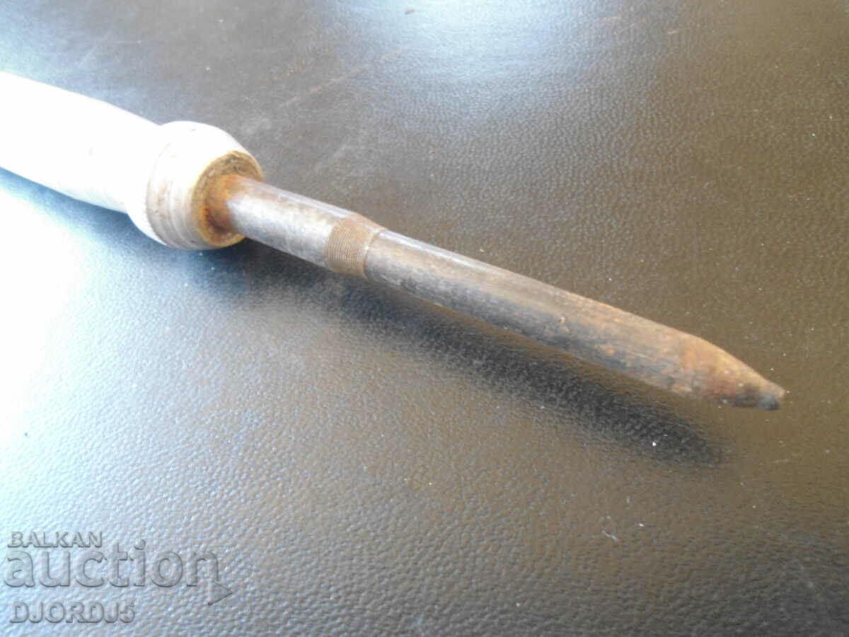 Old tool with price 2.00 BGN | € 1.02 Old tool with price 2.00 BGN | € 1.02