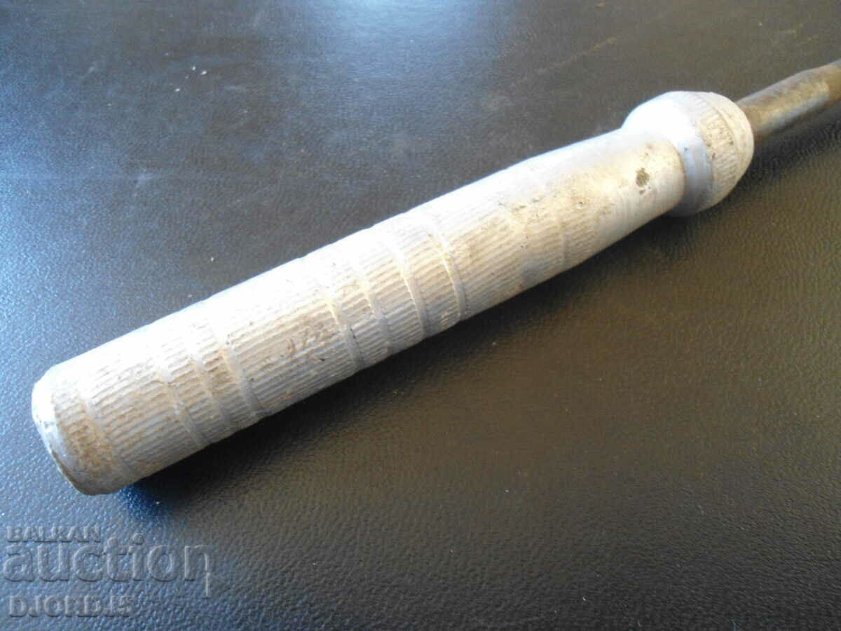 Auction Old tool Auction Old tool