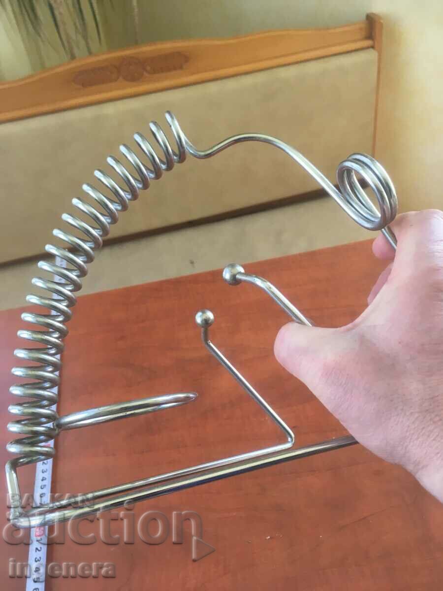 WINE BOTTLE STAND METAL STAINLESS STEEL - 6 WINE BOTTLE STAND METAL STAINLESS STEEL - 6