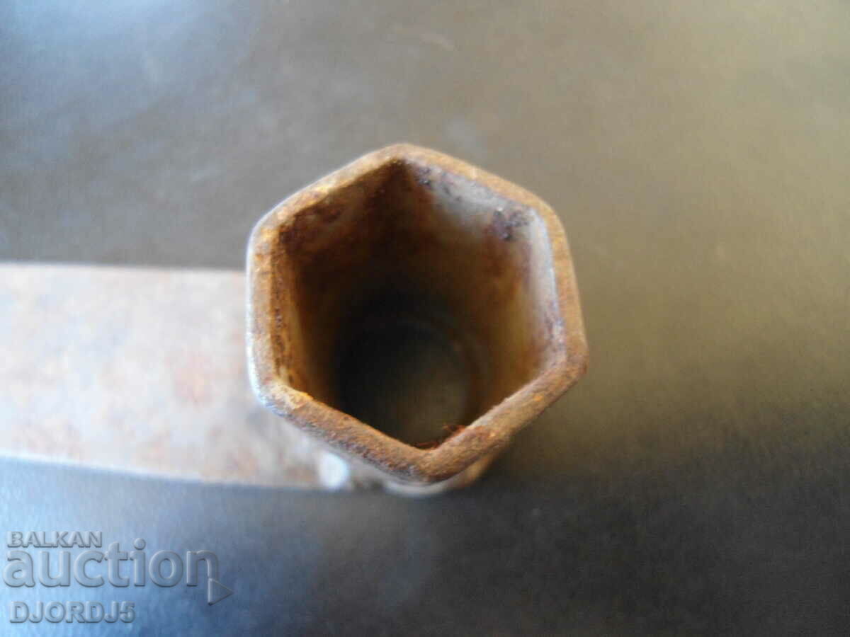 παλιό κλειδί με τιμή 2.00 BGN | € 1.02 παλιό κλειδί με τιμή 2.00 BGN | € 1.02