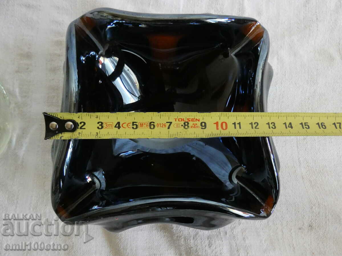 Ashtray made of solid colored glass - 7