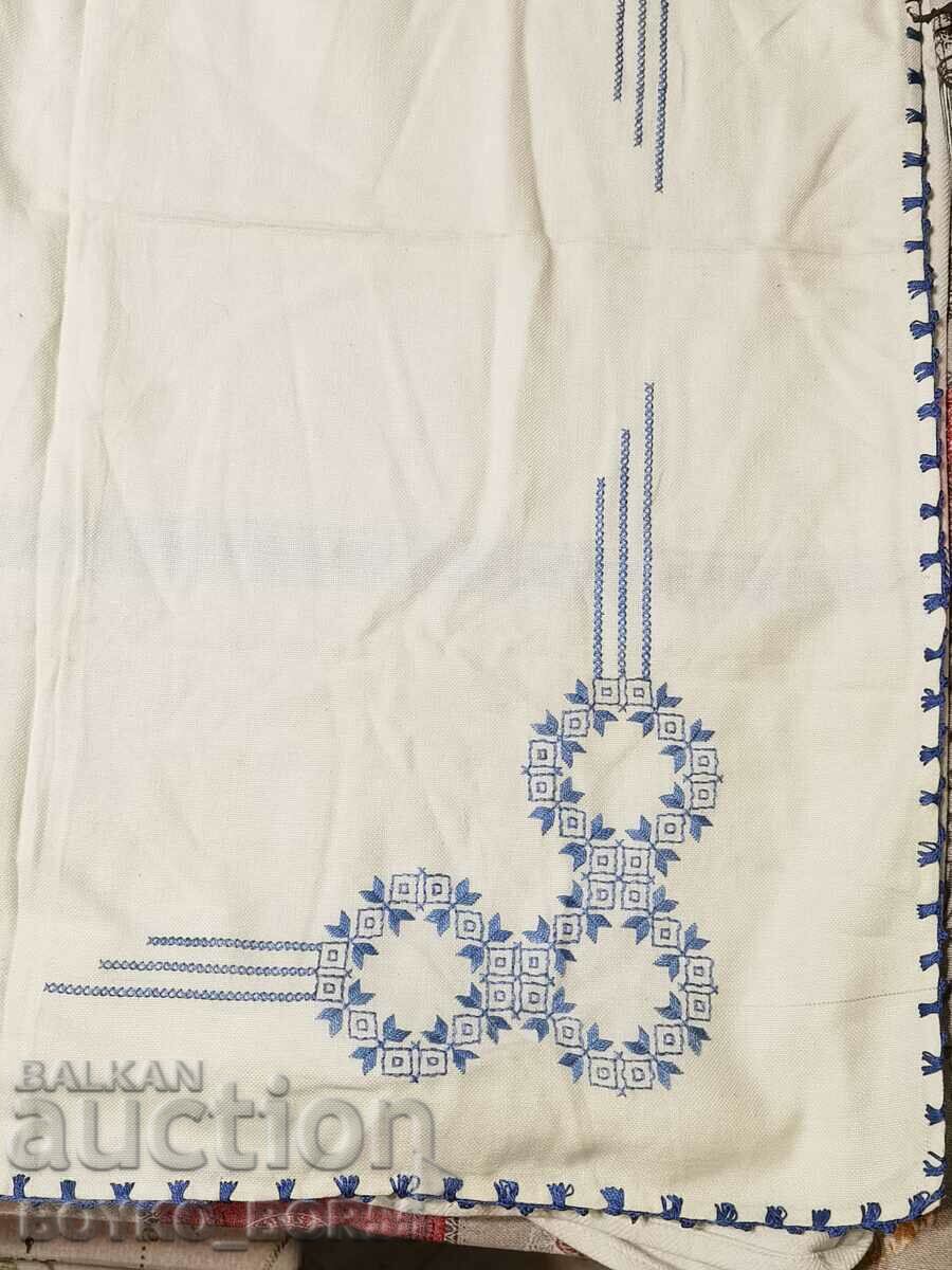 ANTIQUE COVER STRAW EMBROIDERY SHEVITSA 79/72 cm. with price 19.00 BGN | € 9.71 ANTIQUE COVER STRAW EMBROIDERY SHEVITSA 79/72 cm. with price 19.00 BGN | € 9.71