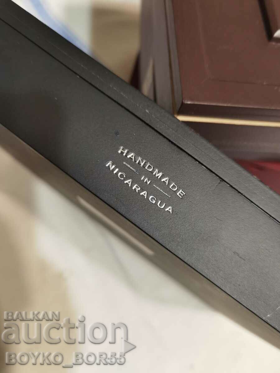 Auction Box of Branded Nicaraguan Cigars Collection Auction Box of Branded Nicaraguan Cigars Collection