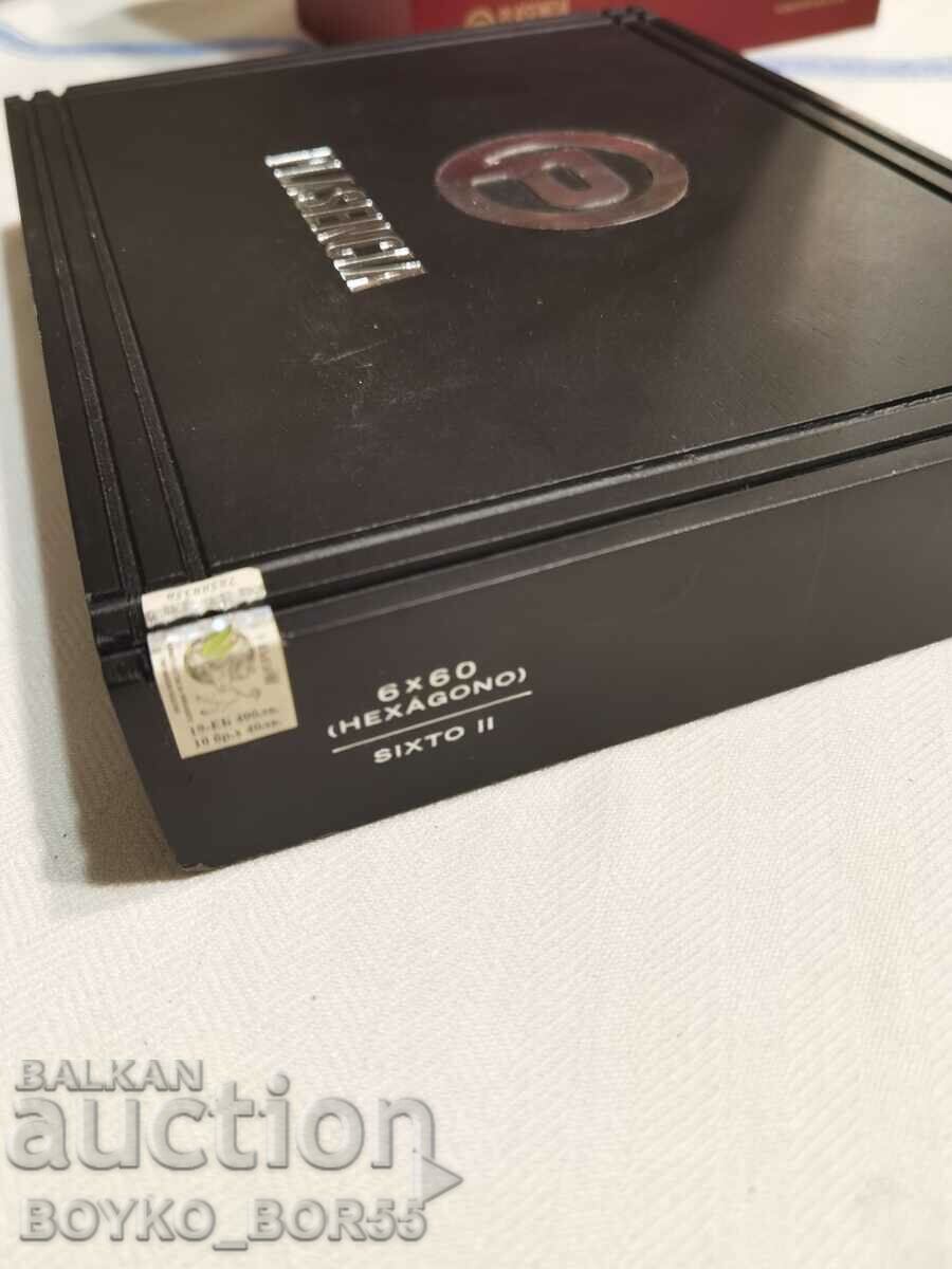 Delivery of Box of Branded Nicaraguan Cigars Collection Delivery of Box of Branded Nicaraguan Cigars Collection