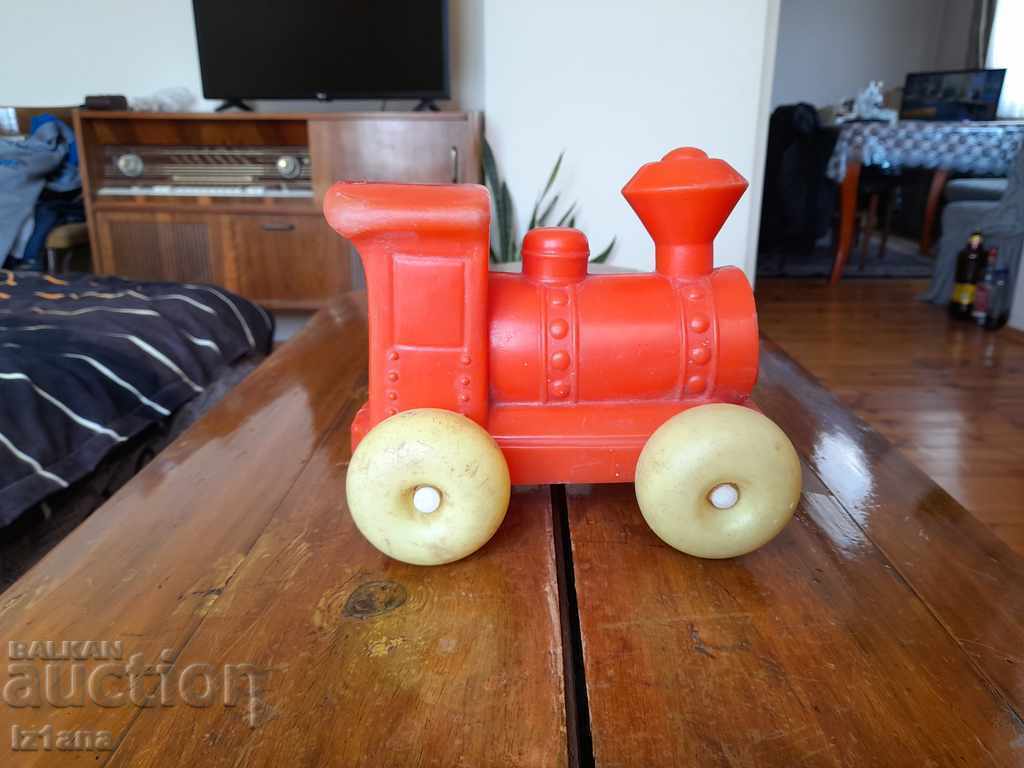 Locomotiva veche de jucării, roller coaster