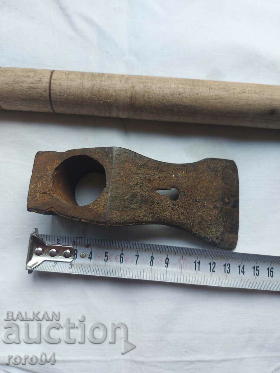 OLD TESLA WITH A NEW HANDLE with price 17.99 BGN | € 9.20 OLD TESLA WITH A NEW HANDLE with price 17.99 BGN | € 9.20