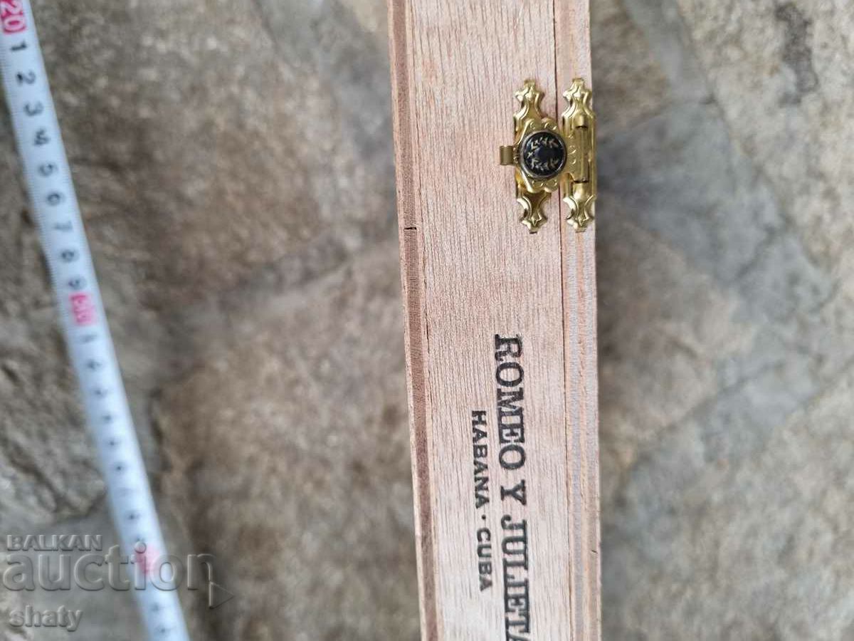 Cigar box. Homidor - 6 Cigar box. Homidor - 6