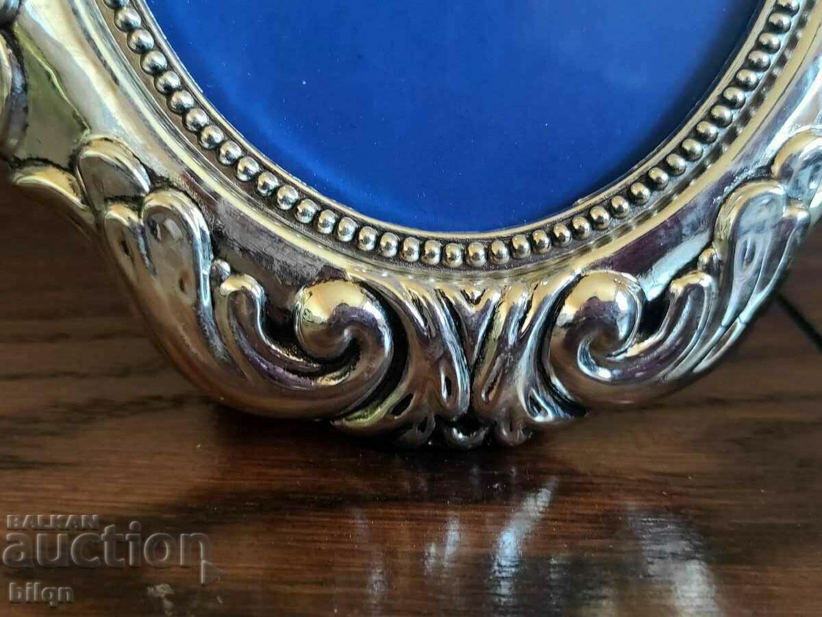 Доставка на Красив Посребрен Комплект Рамка За Снимка И Кутия За Бижута