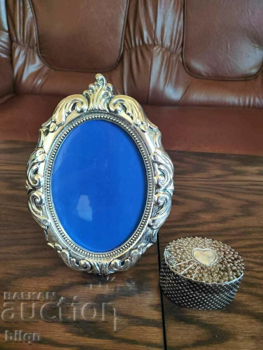 Beautiful Silver Plated Photo Frame Set And Jewelry Box Beautiful Silver Plated Photo Frame Set And Jewelry Box
