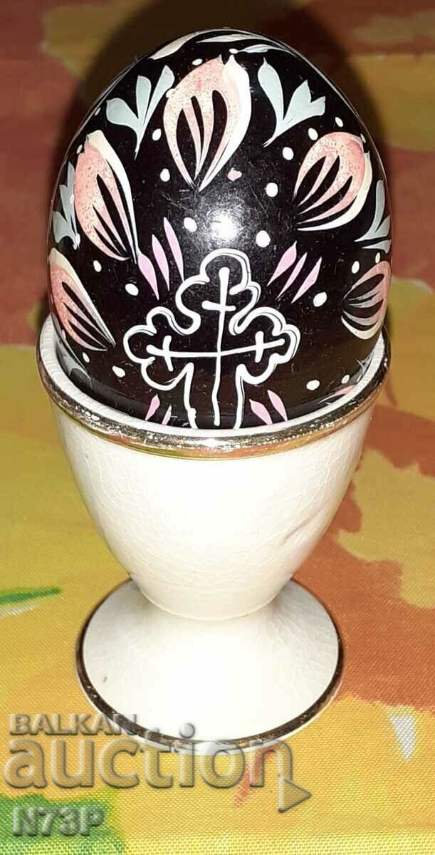 OLD EGG CUP. - 7
