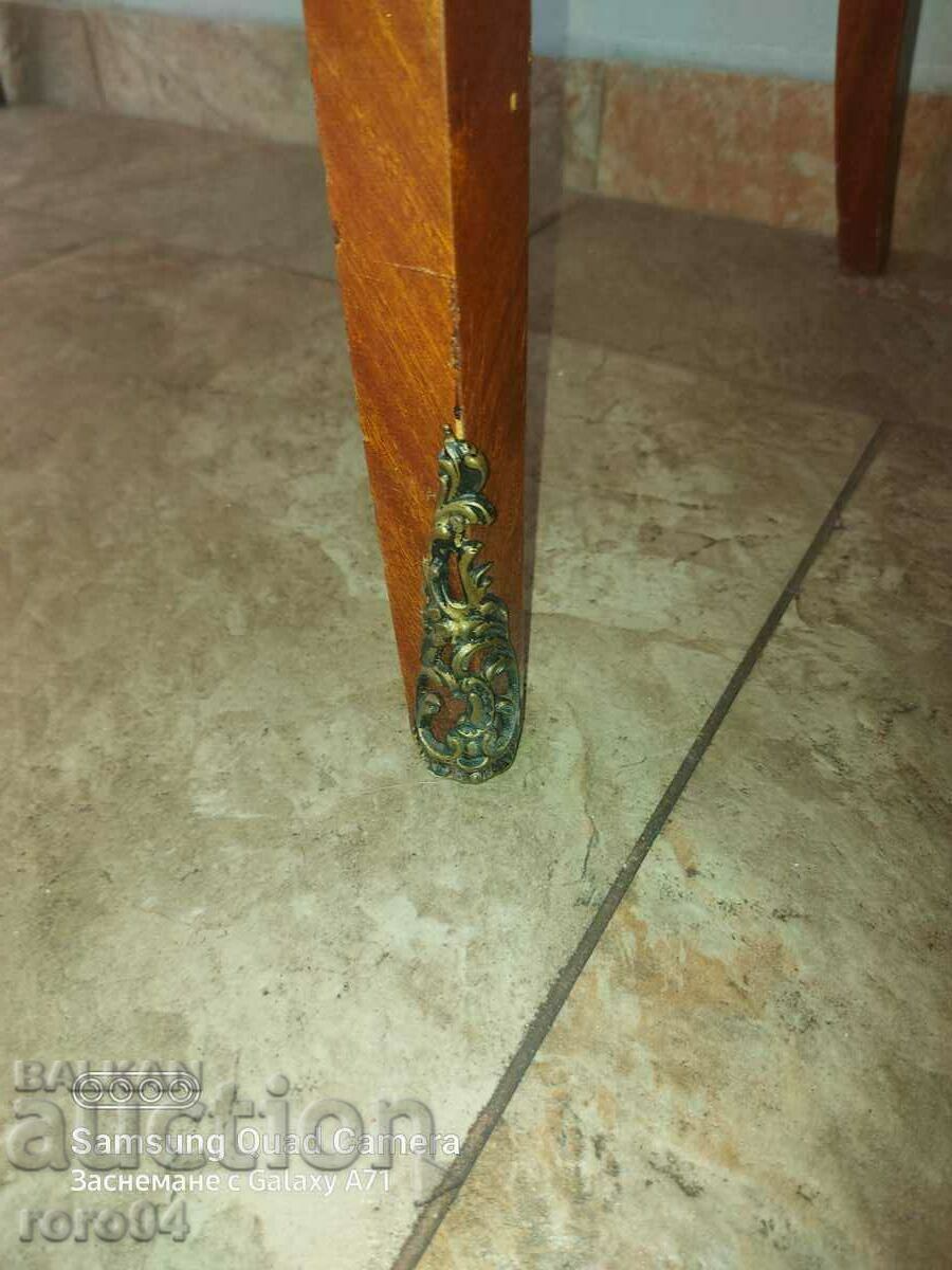 DESK - WOMEN'S SECRETARY - BEAUTY - 7 DESK - WOMEN'S SECRETARY - BEAUTY - 7