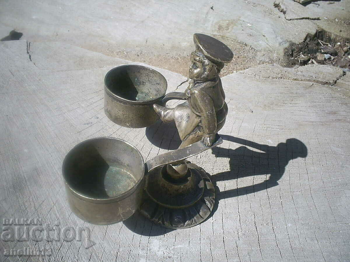 Auction OLD BRONZE SILVERED FIGURE STATUTE COOK Auction OLD BRONZE SILVERED FIGURE STATUTE COOK