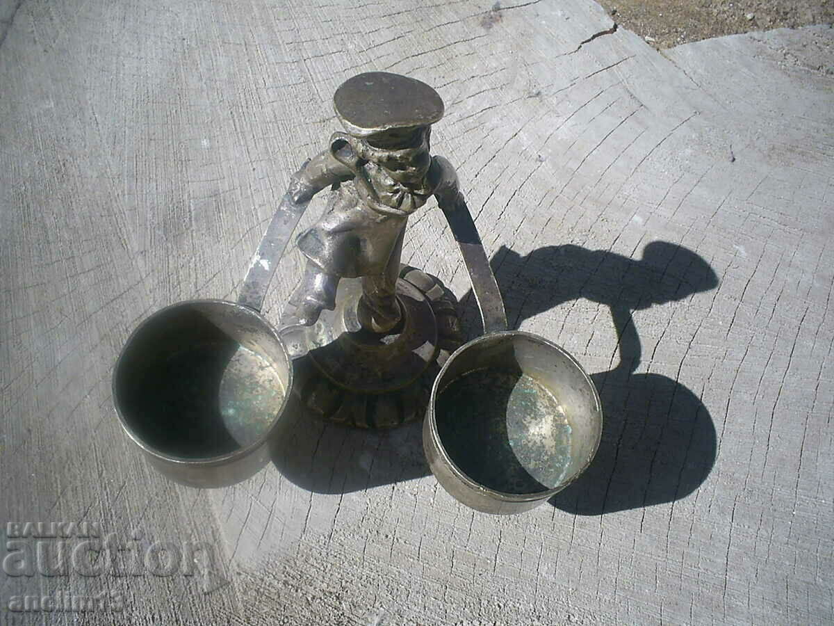 OLD BRONZE SILVERED FIGURE STATUTE COOK - 5 OLD BRONZE SILVERED FIGURE STATUTE COOK - 5