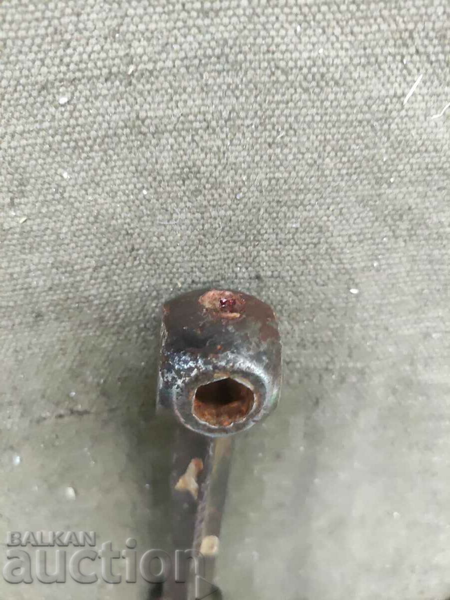 Delivery of DRGM key