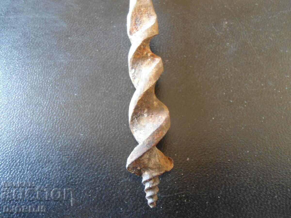 Old drill, chipping with price 4.00 BGN | € 2.05 Old drill, chipping with price 4.00 BGN | € 2.05