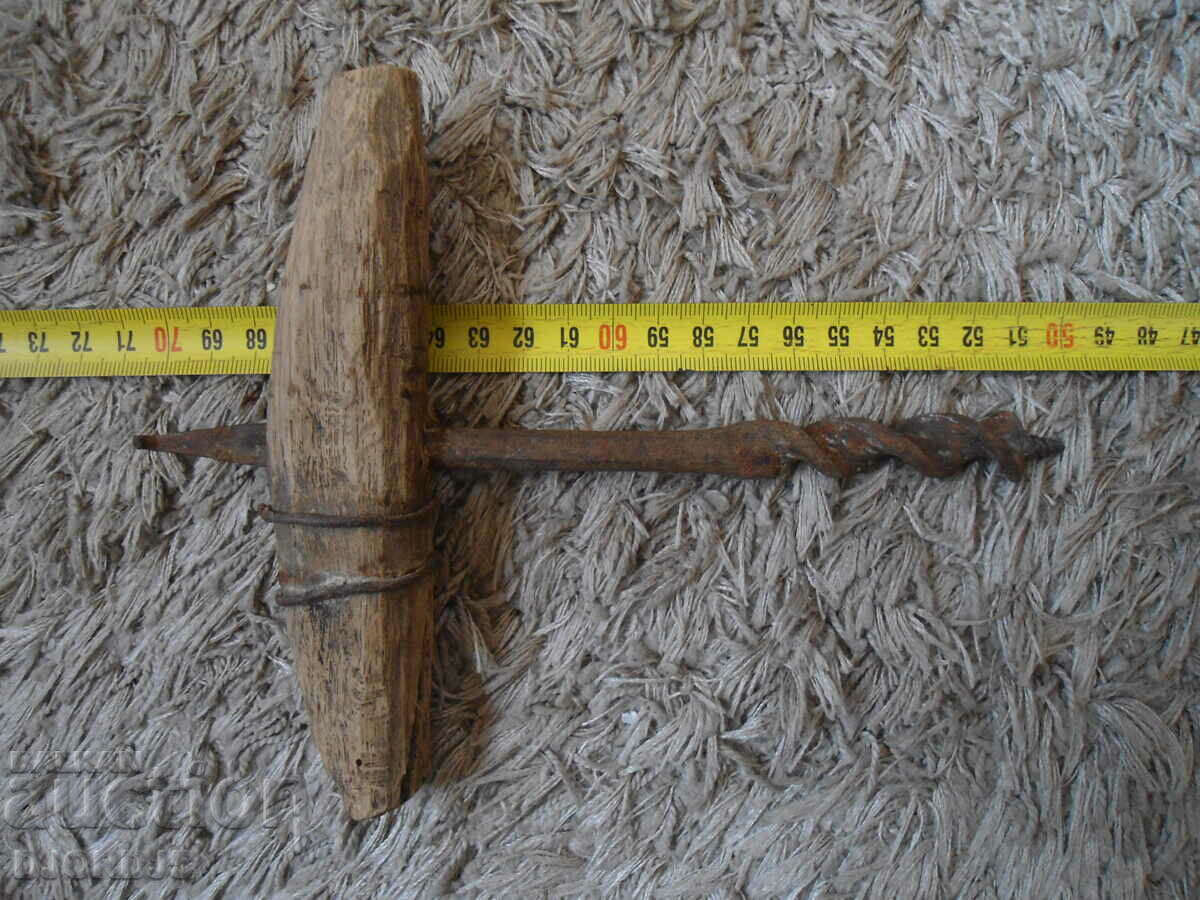 Delivery of Old drill, chipping Delivery of Old drill, chipping