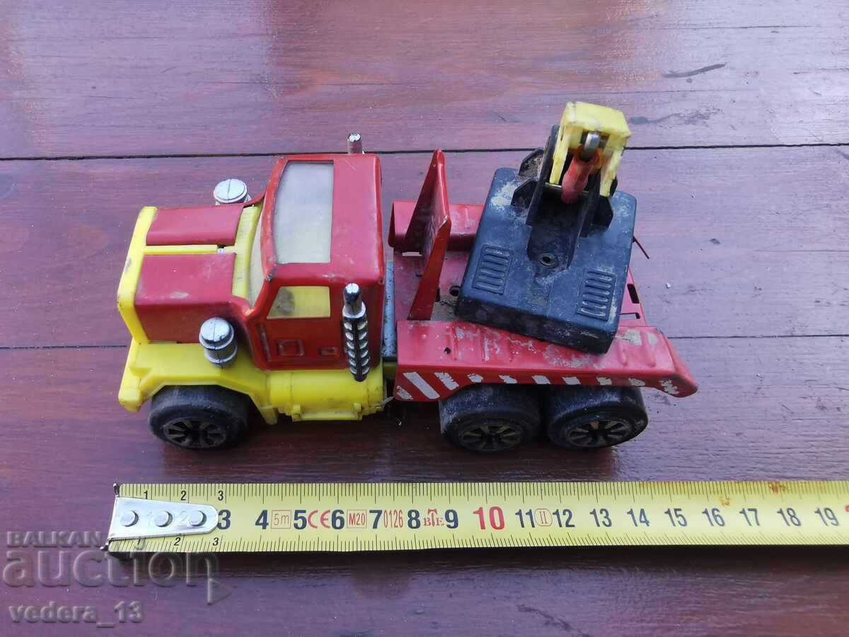 Delivery of A TOY Delivery of A TOY