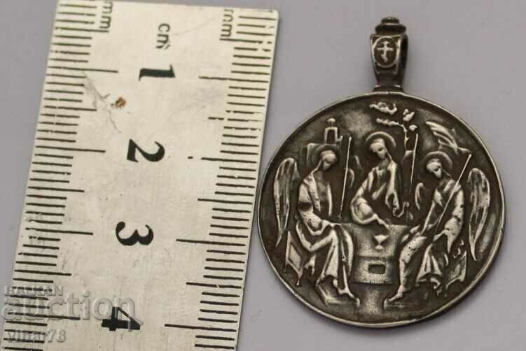 Auction  silver medallion