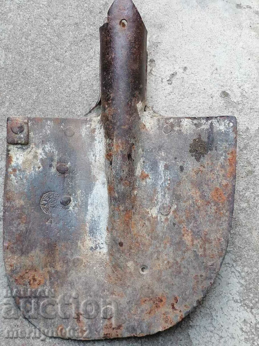 Trench tool German shovel WW1 World's first WW2