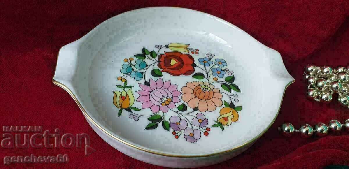 Auction Beautiful porcelain ashtray KALOCSA/Hungary Auction Beautiful porcelain ashtray KALOCSA/Hungary