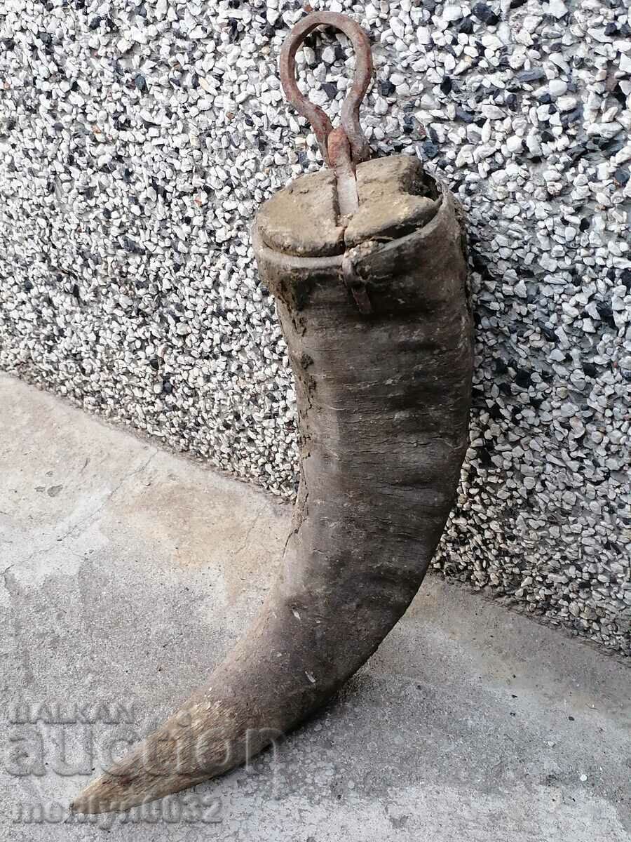 Corn de bivol pentru țigară (pipă)