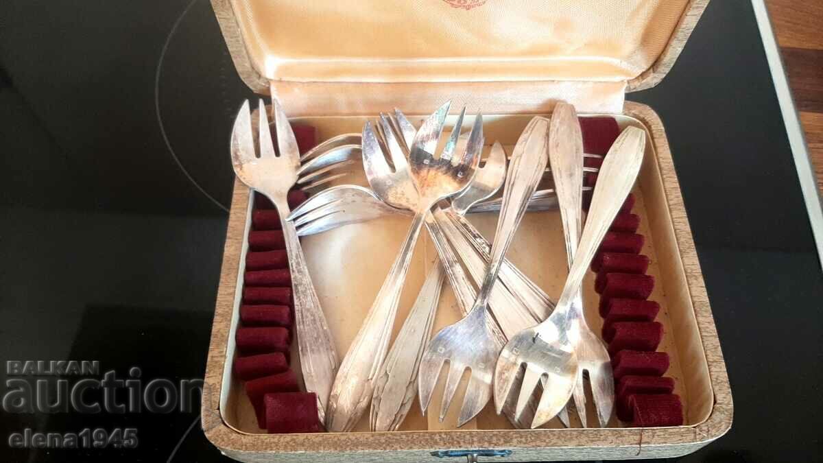 Forks for shrimp