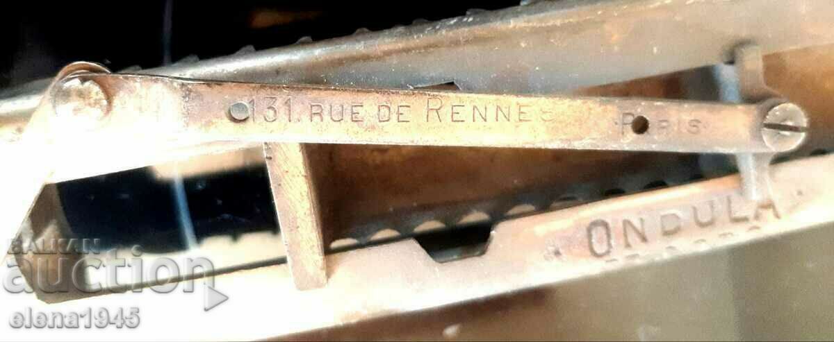 Παράδοση Αντίκα πρέσα μαλλιών