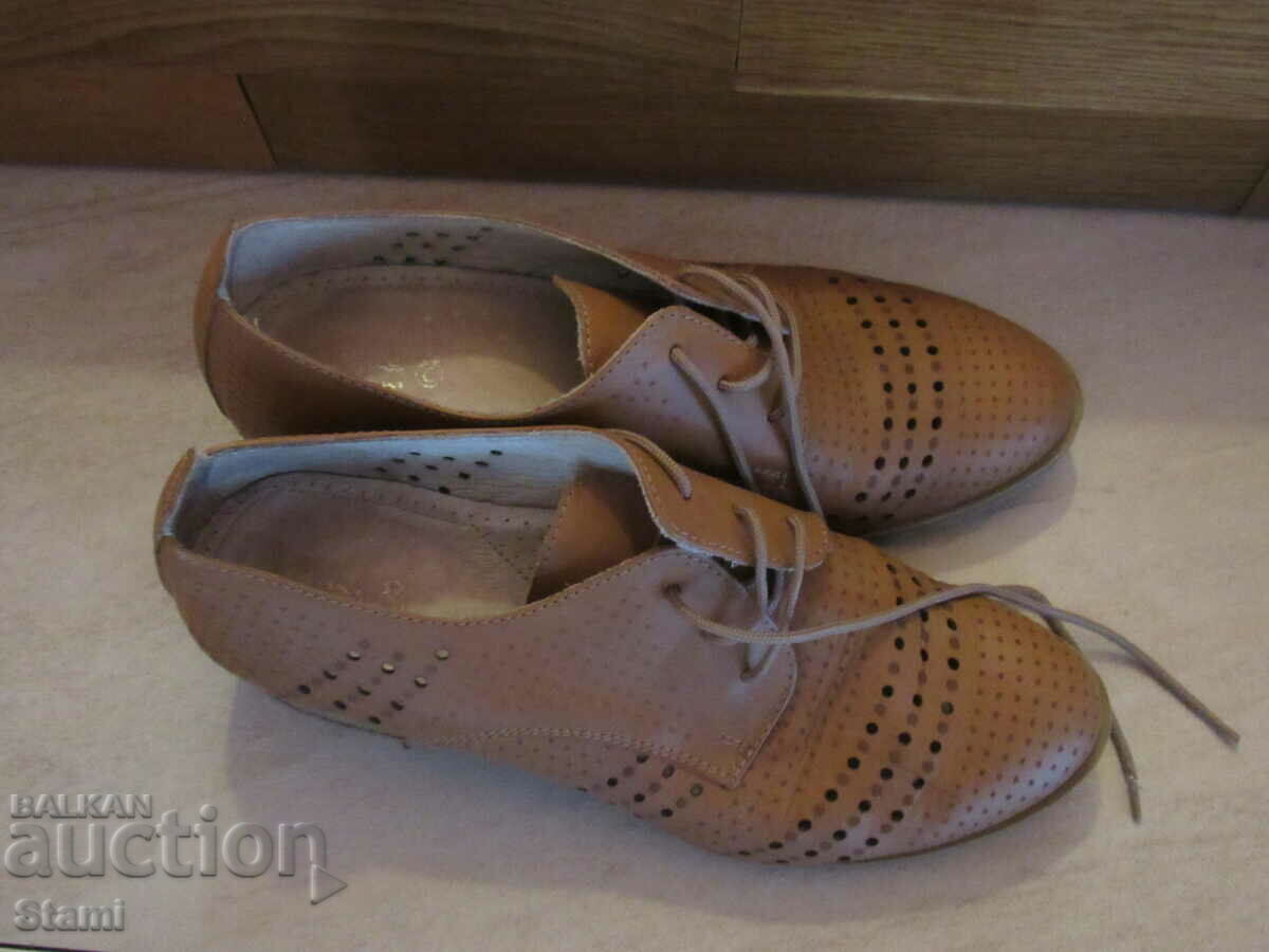 Ladies leather shoes number 40, new - 5 Ladies leather shoes number 40, new - 5