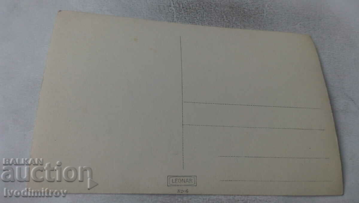 Φωτογραφία Γυναίκες πλέκουν και ράβουν με τιμή 2.35 BGN | € 1.20 Φωτογραφία Γυναίκες πλέκουν και ράβουν με τιμή 2.35 BGN | € 1.20