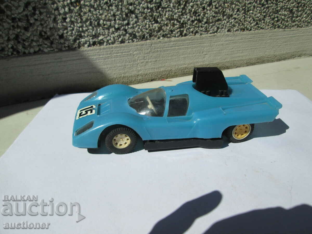 OLD BULGARIAN SPORTS CAR - PLASTIC - 5 OLD BULGARIAN SPORTS CAR - PLASTIC - 5