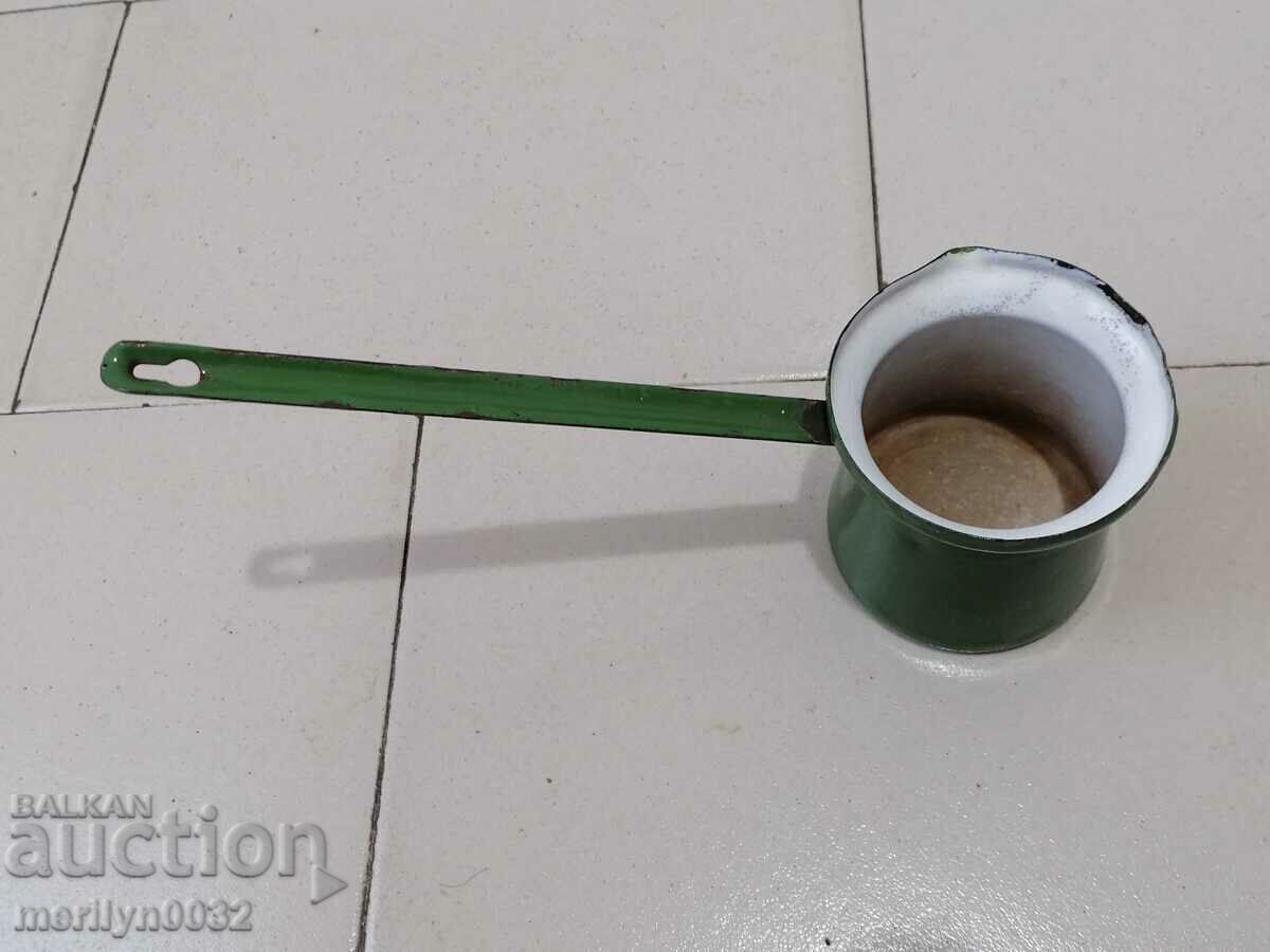 Παλιά κατσαρόλα σμάλτο, μπρίκι με σμάλτο με τιμή 32.00 BGN | € 16.36 Παλιά κατσαρόλα σμάλτο, μπρίκι με σμάλτο με τιμή 32.00 BGN | € 16.36