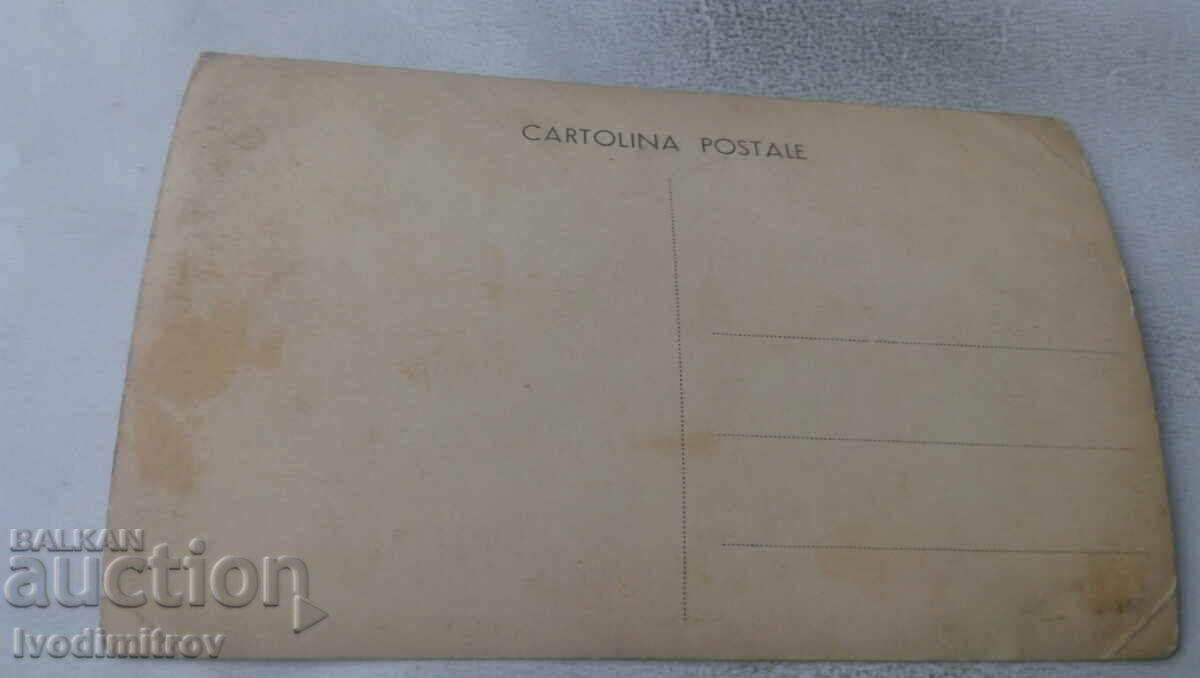 Photo Men and women near the church with price 1.65 BGN | € 0.84 Photo Men and women near the church with price 1.65 BGN | € 0.84