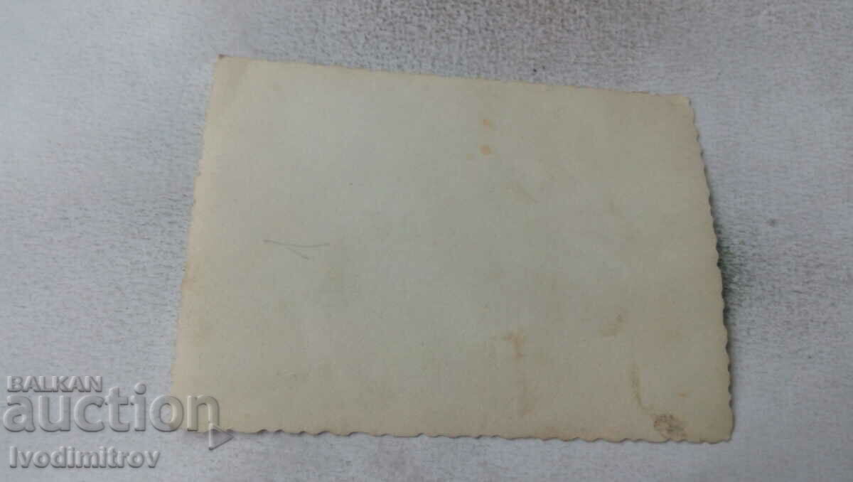 Photo Men and women on May 1 with price 0.75 BGN | € 0.38